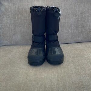 Kamik Kids size 3 winter boots